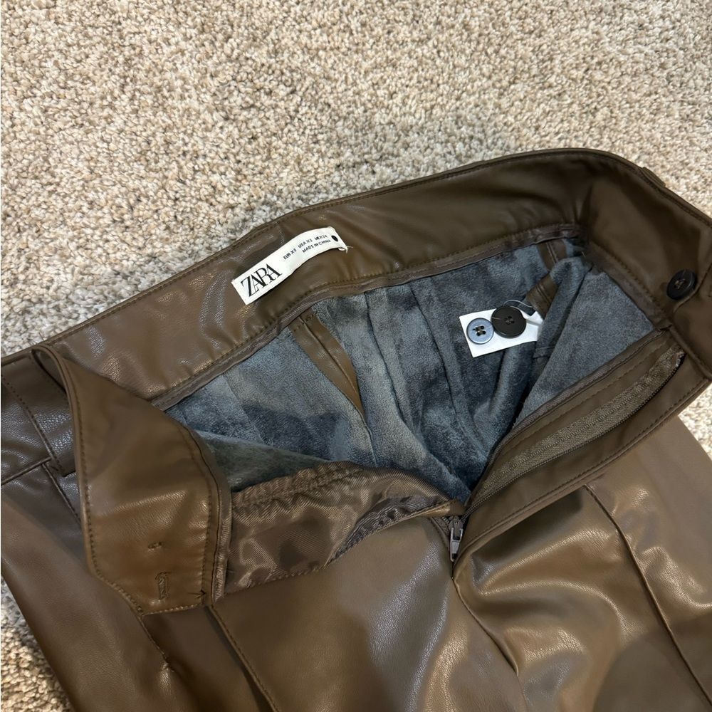 Women’s Zara Faux Leather Fleece-Lined Pants | XS | Chocolate Brown - Picture 7 of 8